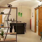 Romantic Centro Storico Apartmán