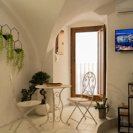 Romantic Centro Storico Lägenhet